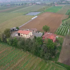  Alloggio per agriturismo La Marletta Italia