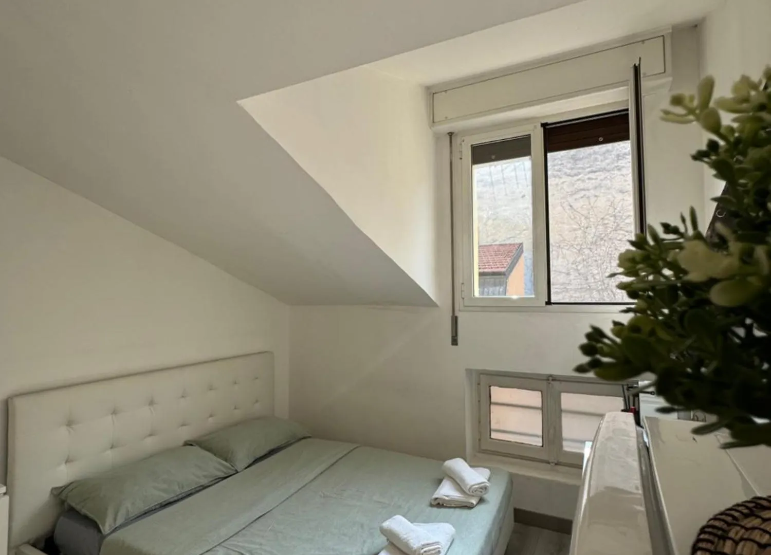 Apartment B&B Loreto Milan Italy